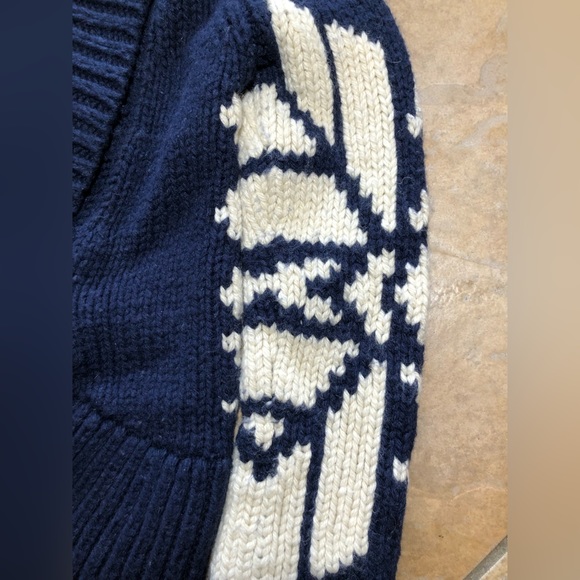 American Eagle Cardigan - Picture 4 of 5